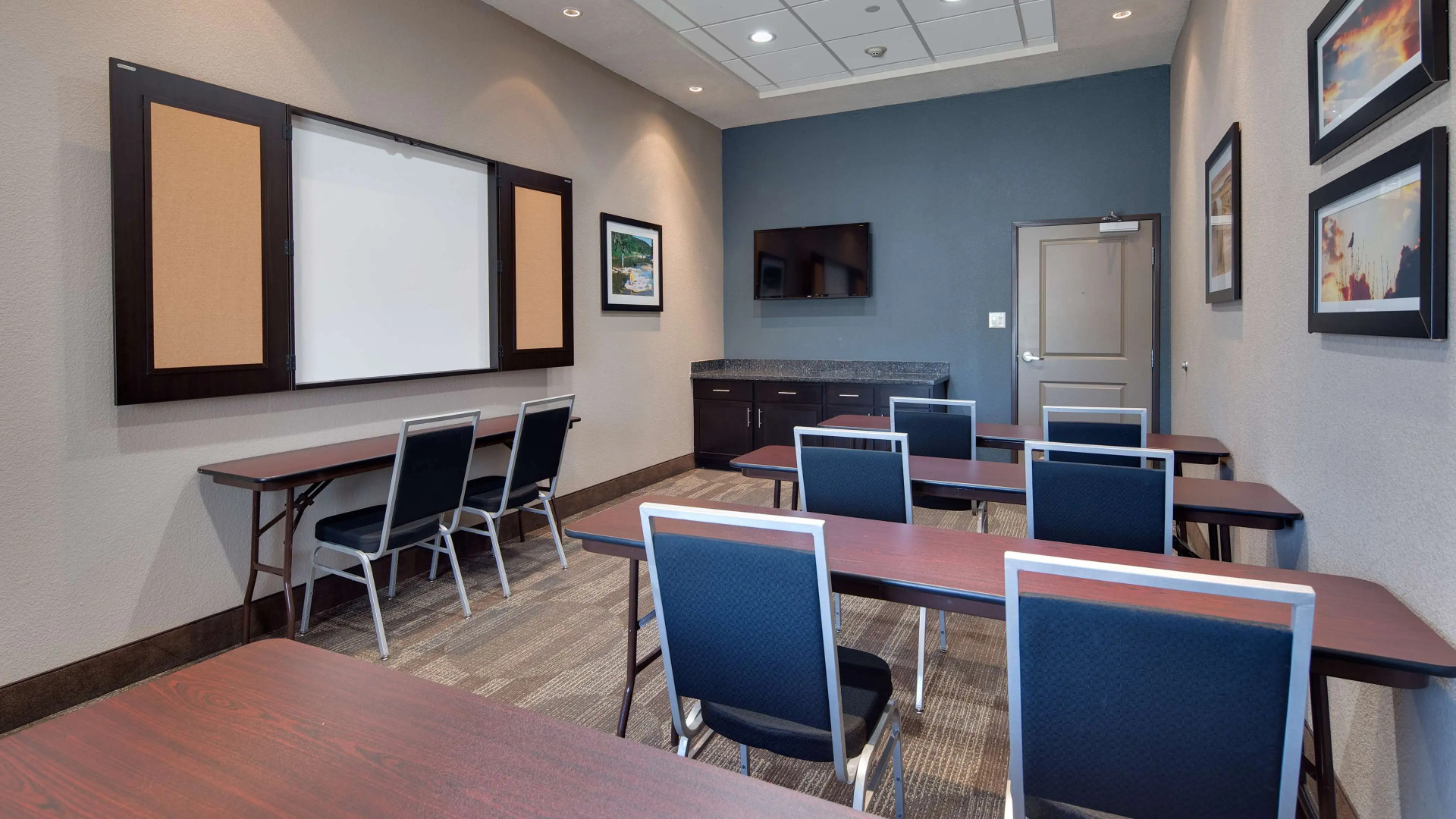 Best Western Plus Lake Jackson Inn & Suites