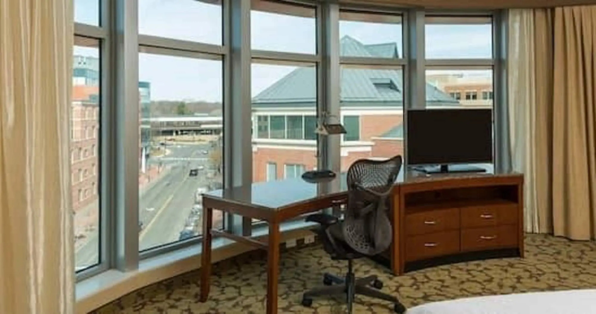 Hilton Garden Inn Alexandria Old Town National Harbor