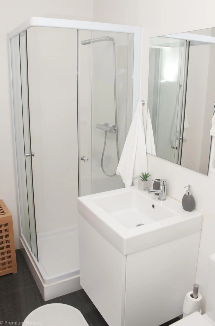 Casa das Camélias - Family Villa by the lagoon