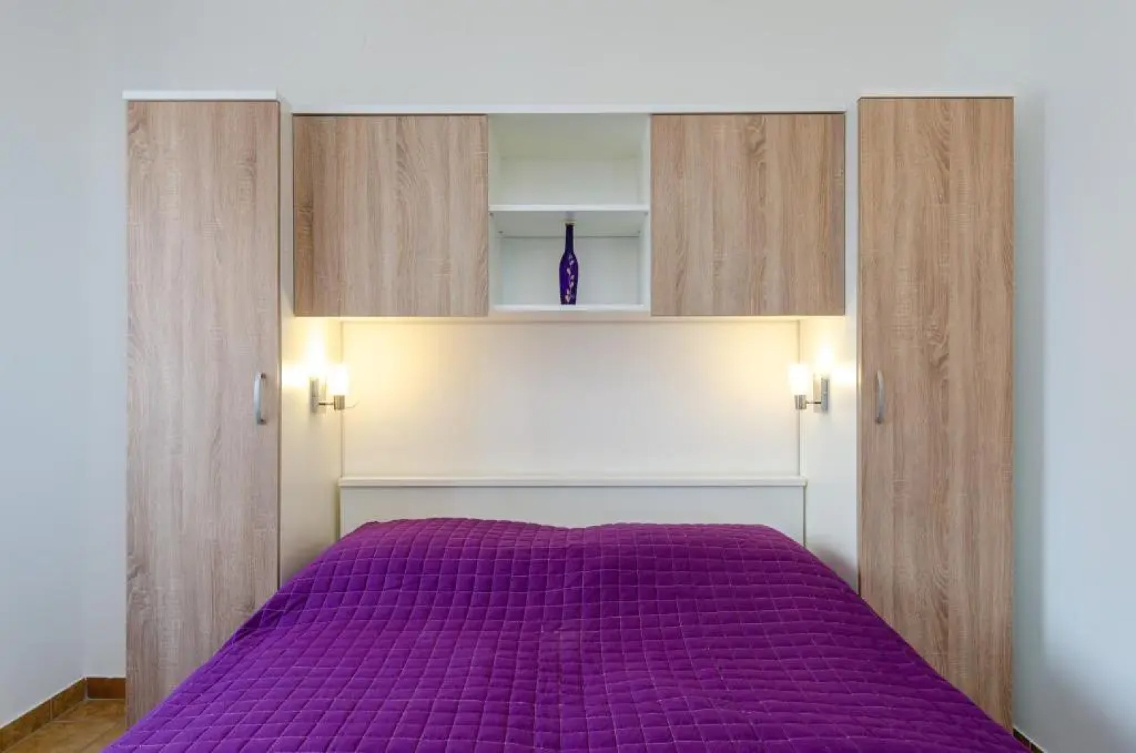 Apartments Mikanović