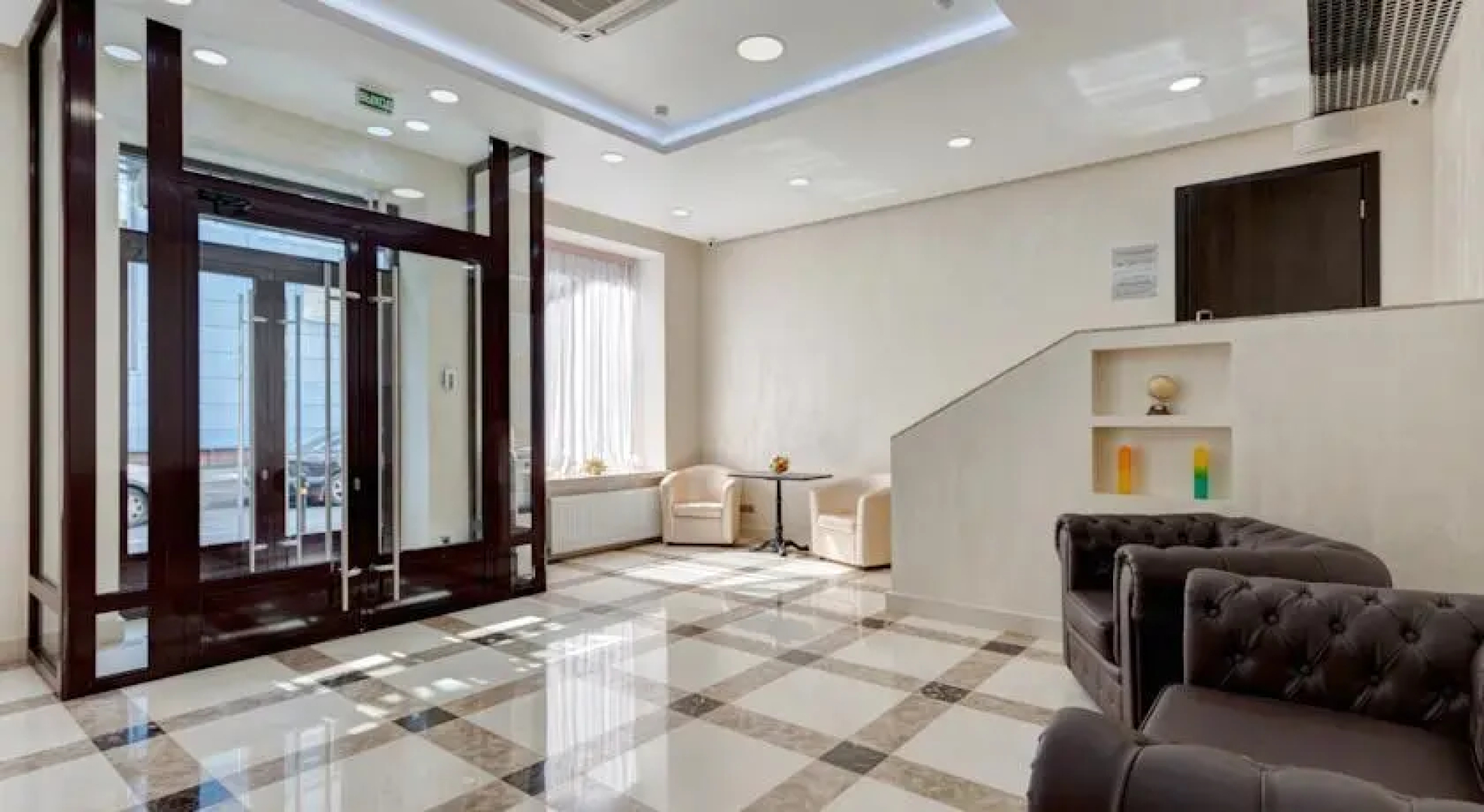 На Смирновской, 25