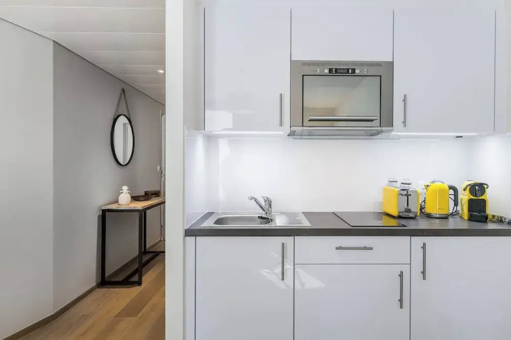 Noirettes by Homenhancement