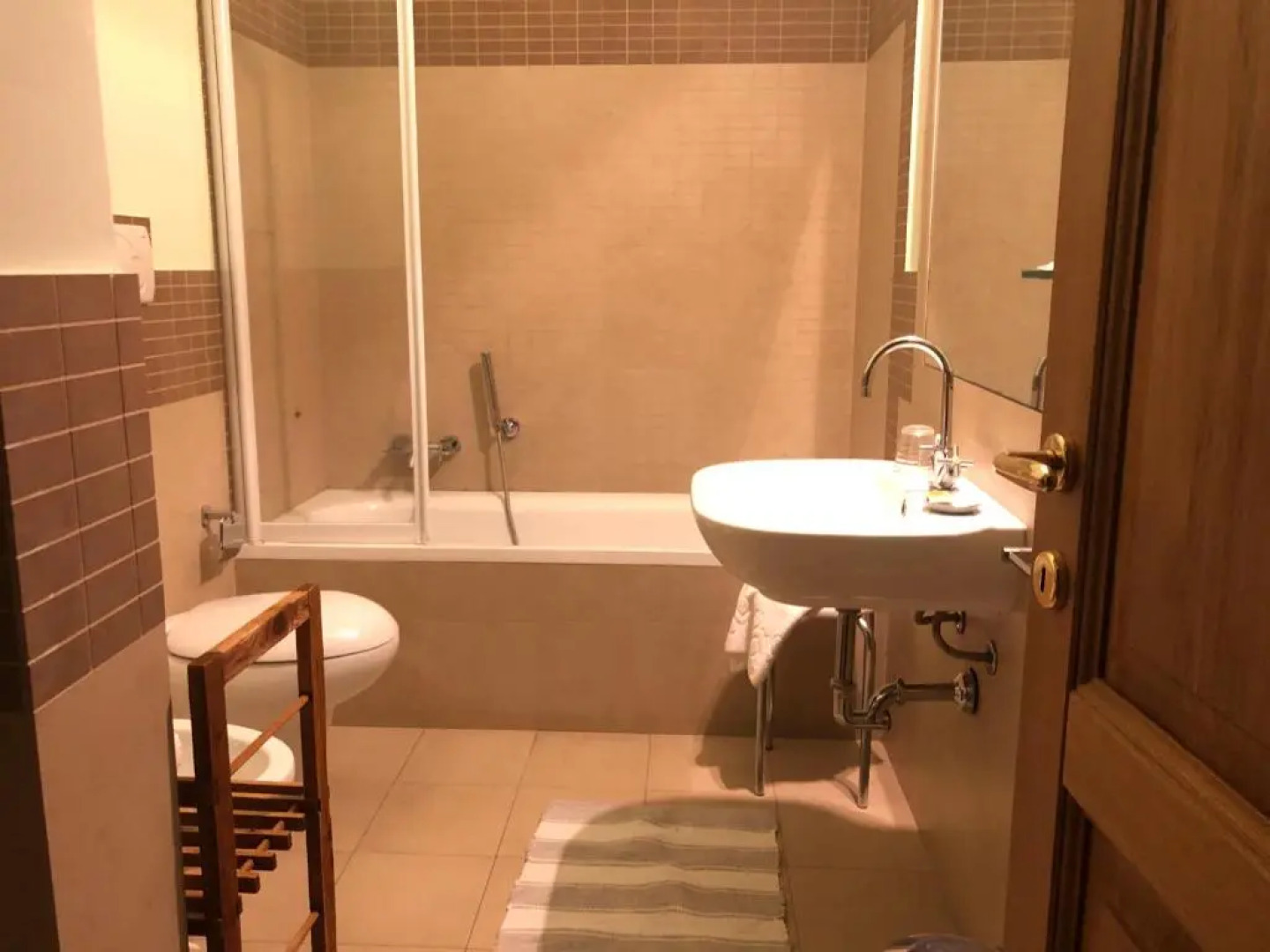 Room in Guest Room - La Dimora nel Corso