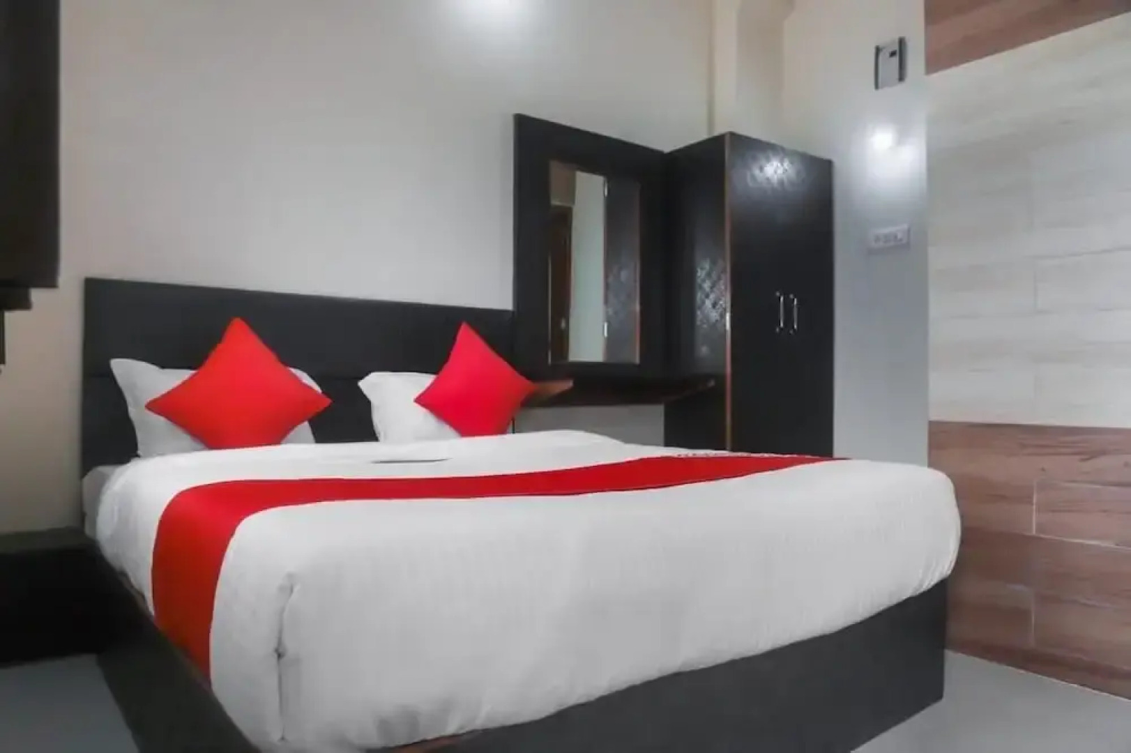 Shanti Heritage Resort By GRB