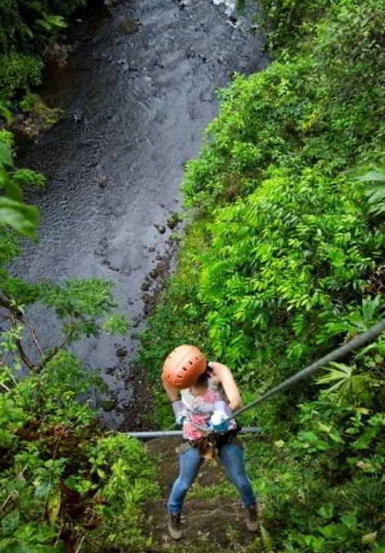 Montana De Fuego Hotel & Spa