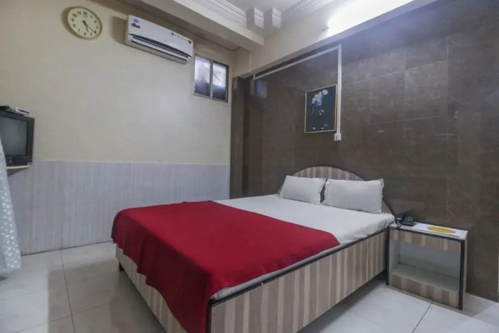Hotel Welcome by OYO Rooms
