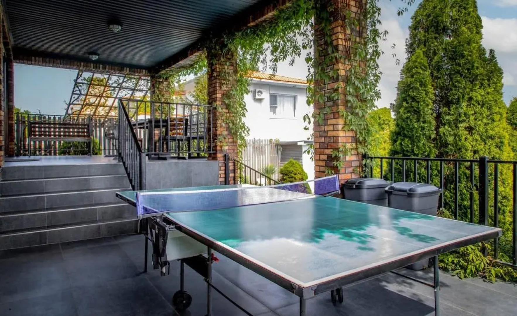 Вилла Holiday (Холидей)