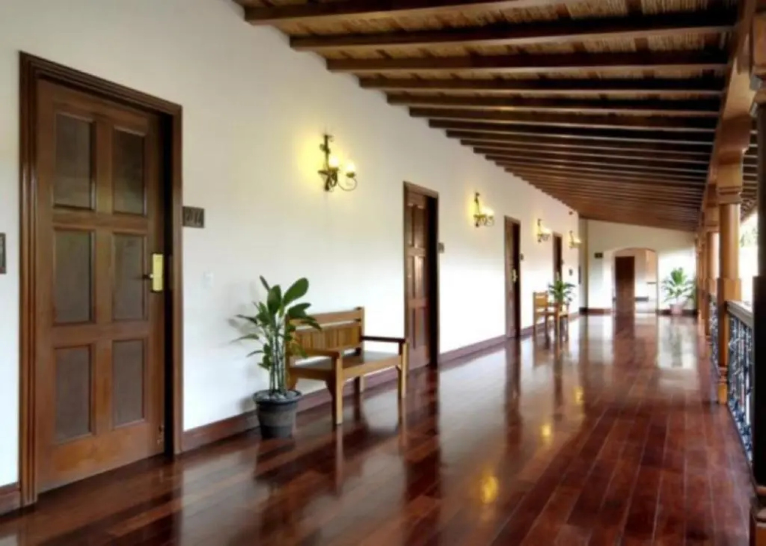 Hotel Plaza Colon
