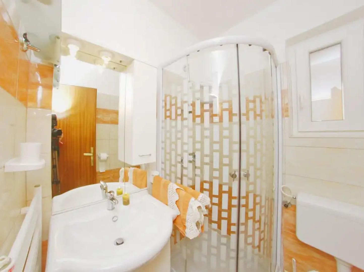 Vacation Pool Apartments