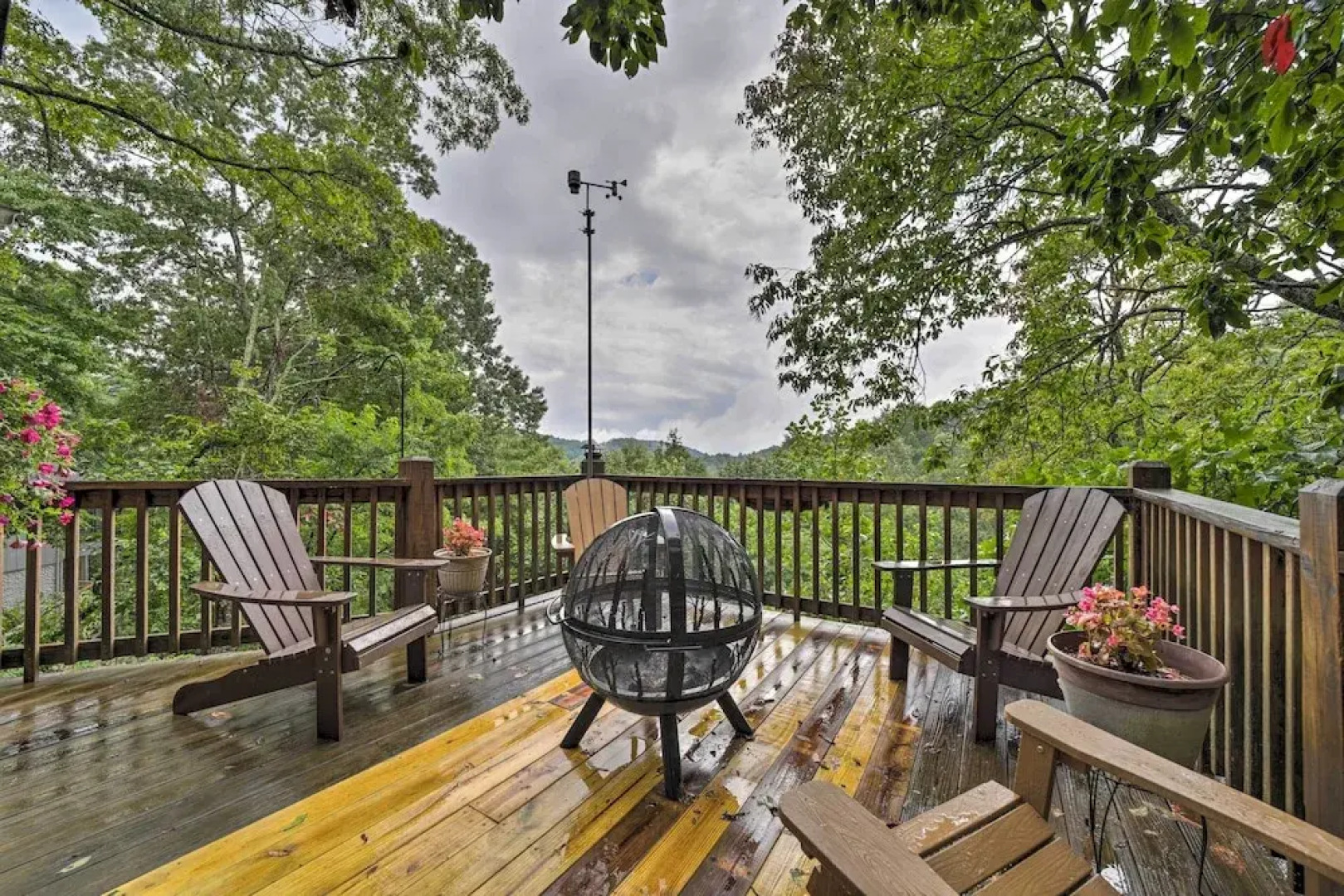 Mountain Resort Home w/ Views, By Sky Valley Golf!