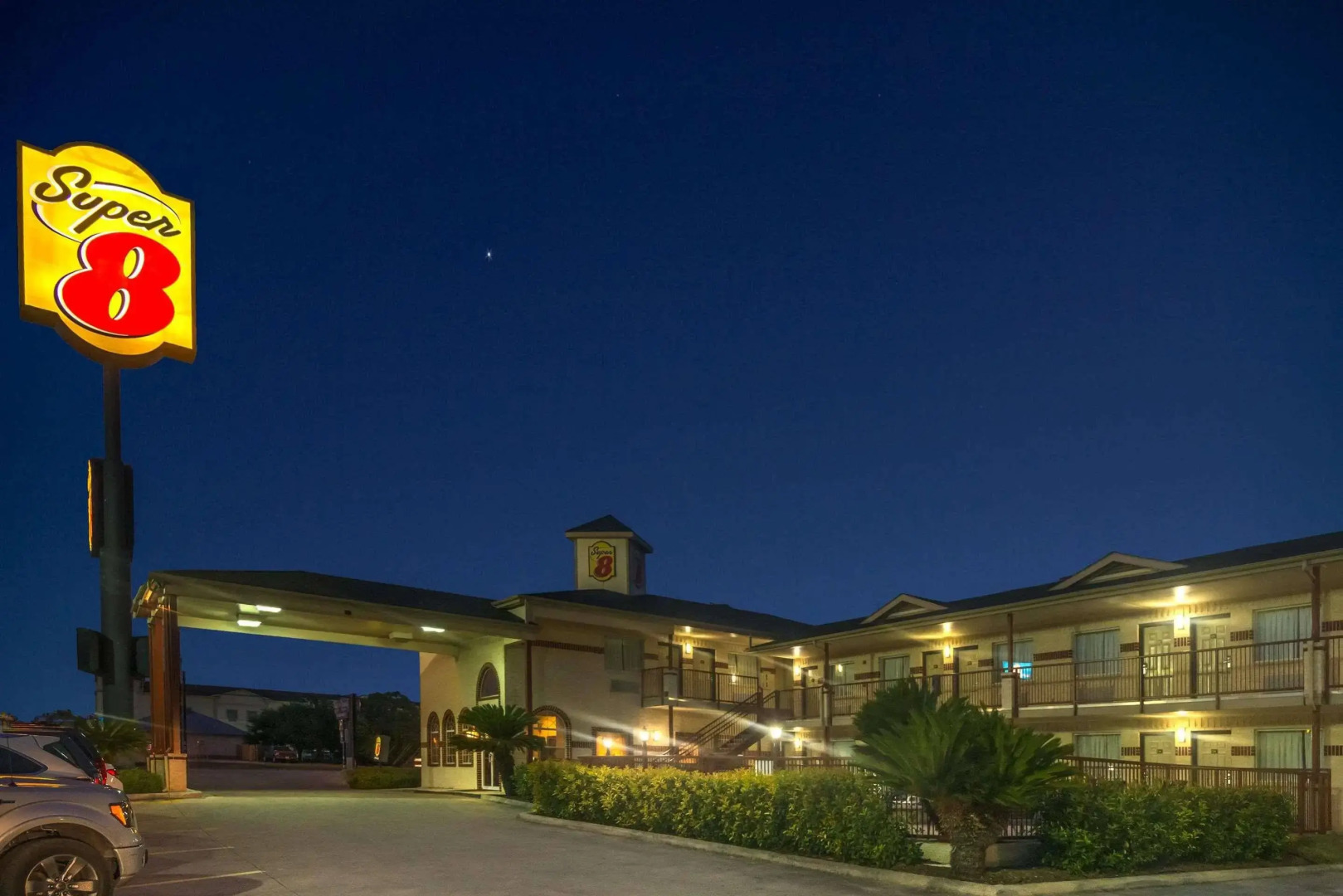 Hill Country Inn & Suites - New Braunfels / Gruene