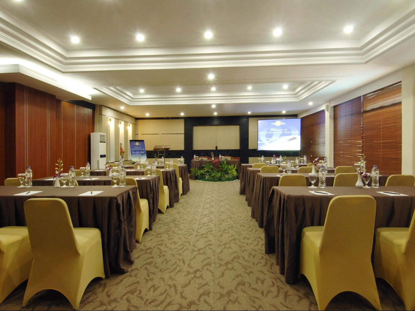 Singgasana Hotel Makassar
