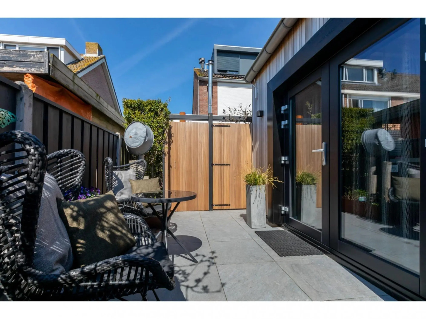 Enjoy this cozy holiday home in Zoutelande