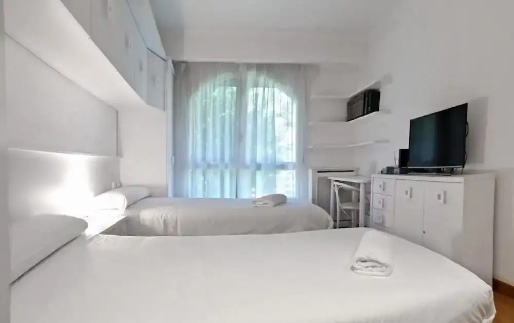 Zubimusu By People Rentals