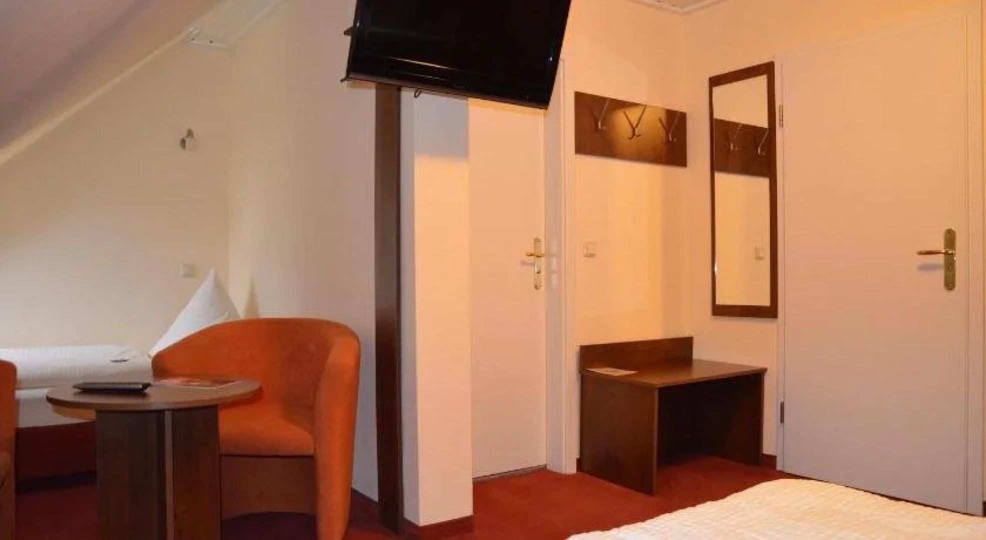 lukAs Restaurant Hotel Lounge Bar