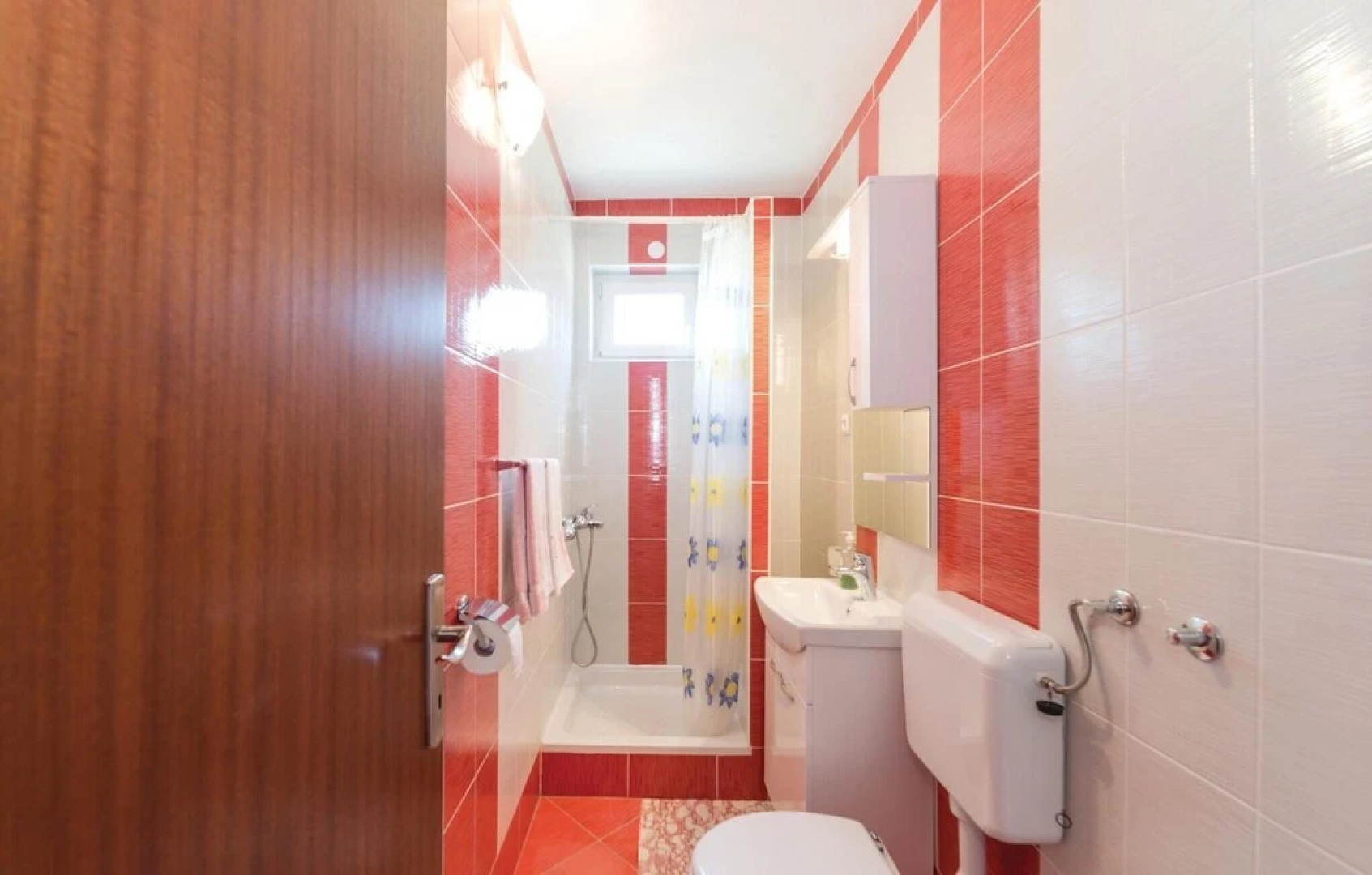 Nice Home in Kustici With Wifi and 3 Bedrooms