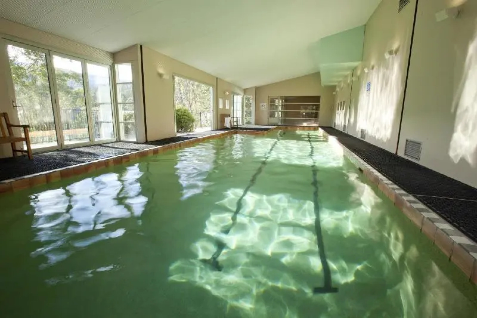 Oaks Lake Crackenback Resort