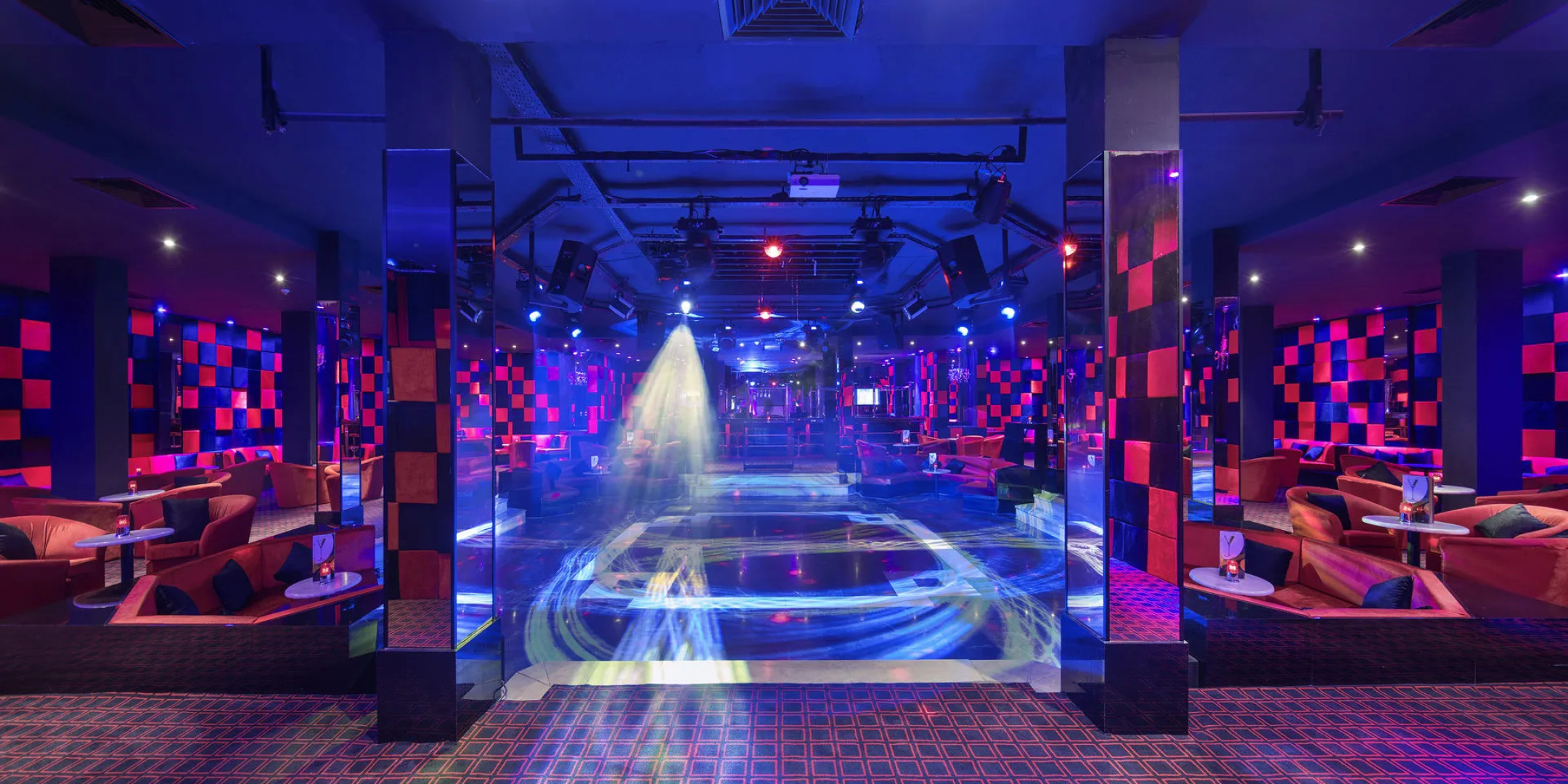 Отель Bellis Deluxe