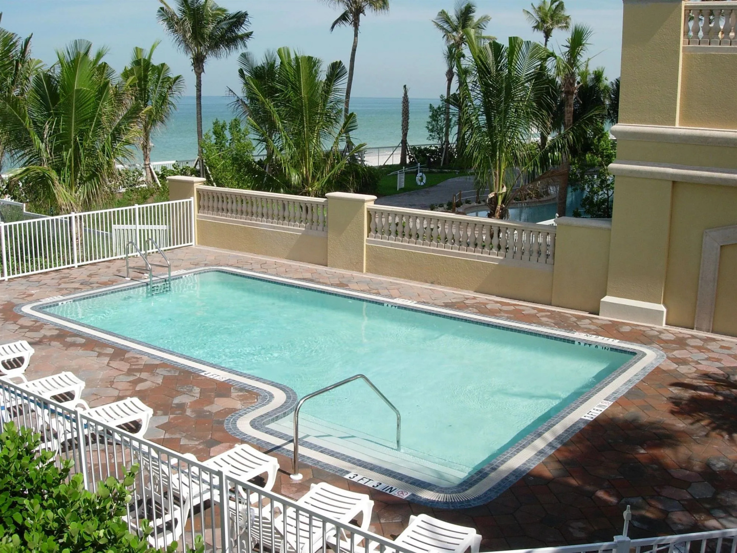 Vanderbilt Beach Resort