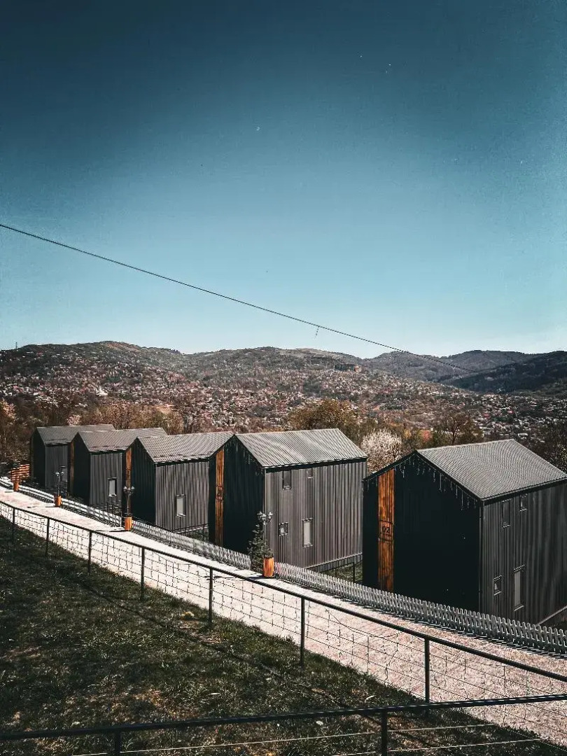 Moon Village Comarnic