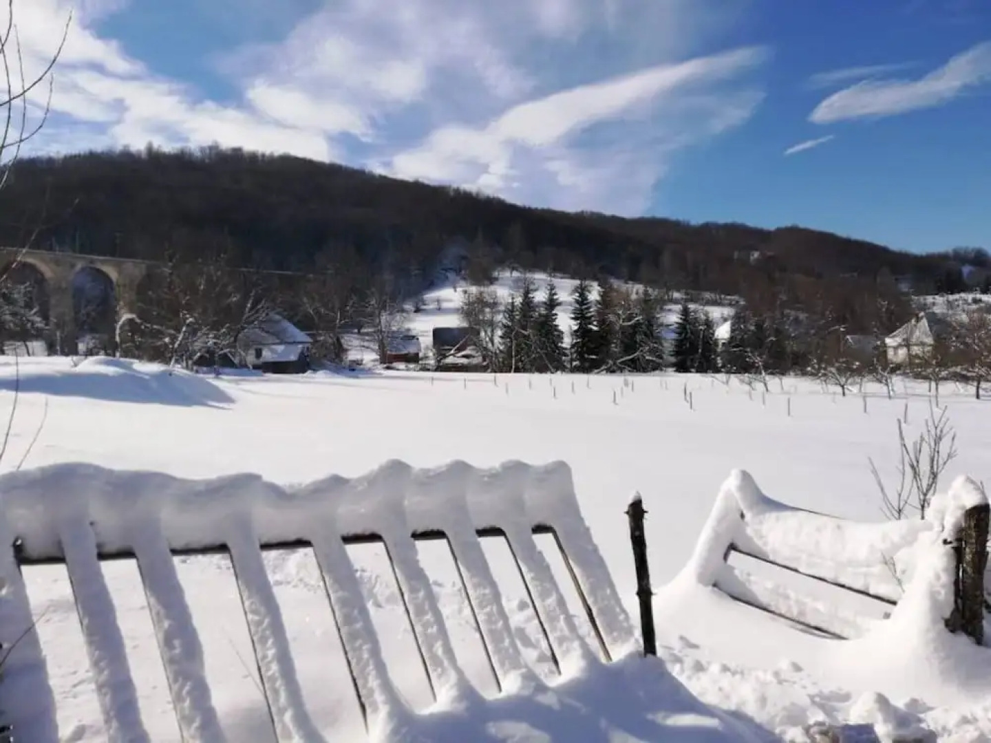 Immaculate 4-bed Cottage in Kolasin / Montenegro