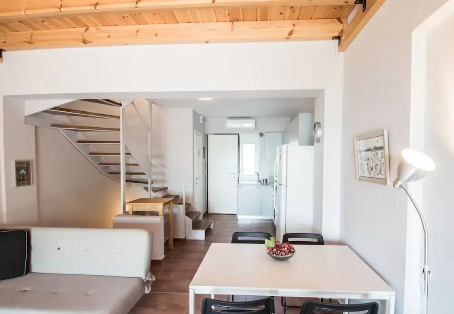 halu! Modern & Cozy Seafront Villa