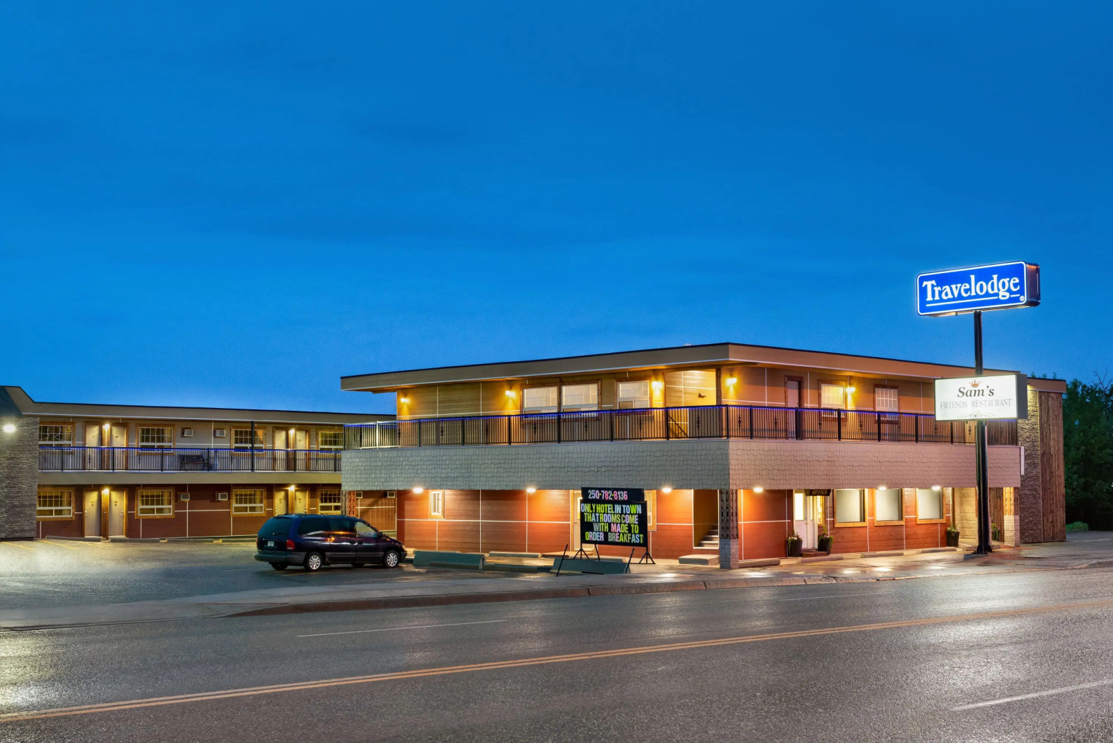 Coast Dawson Creek Hotel