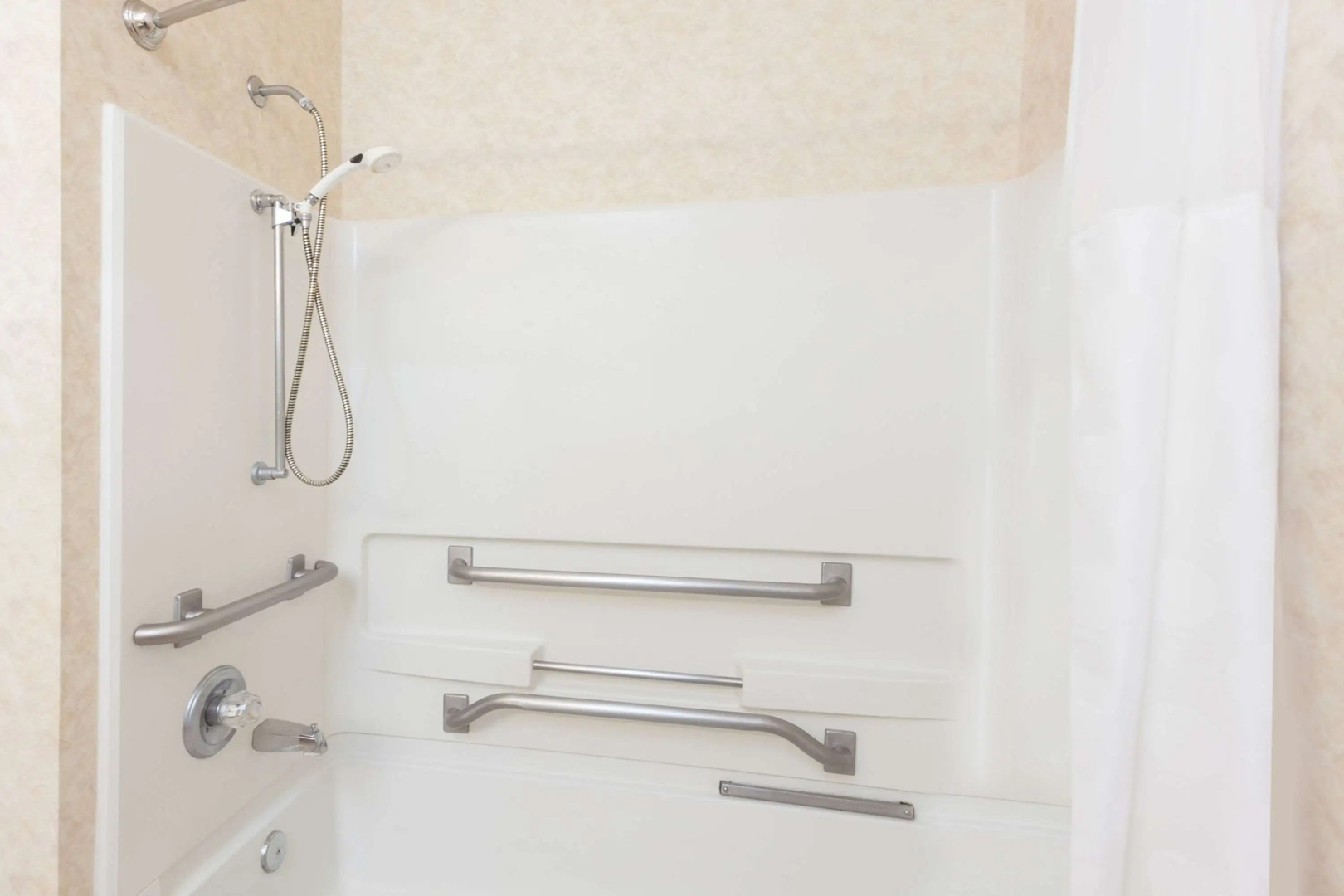 Ramada by Wyndham Sellersburg/Louisville North