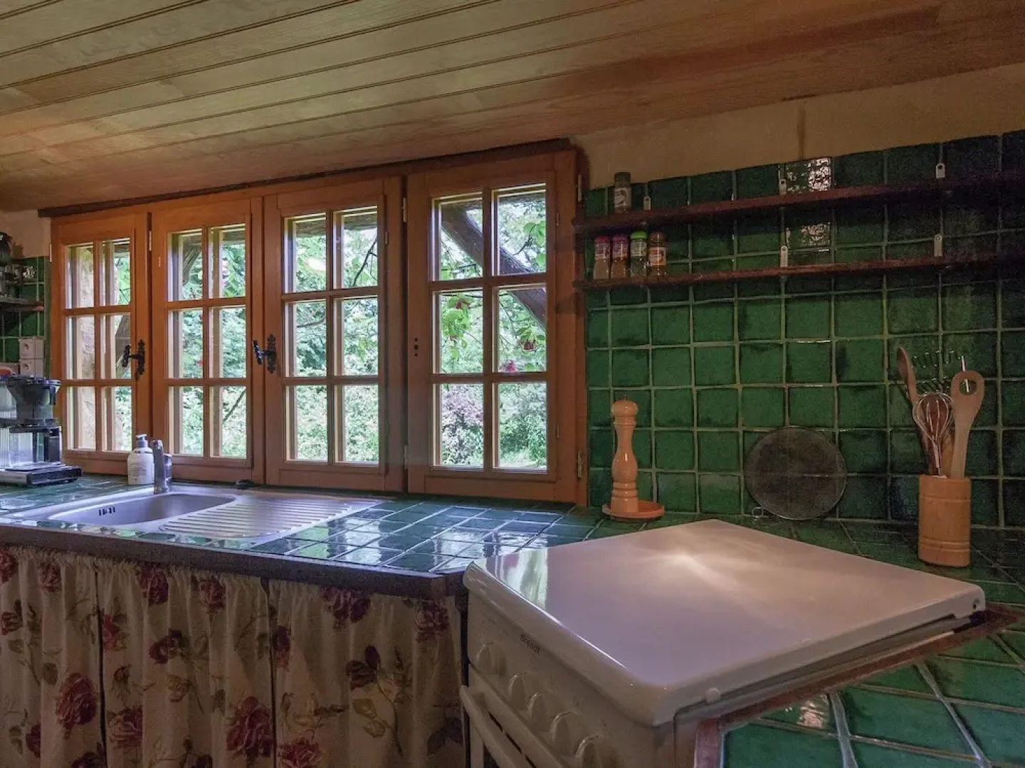 Estate in Dordogne Near Sites