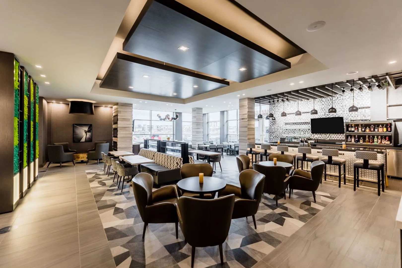 Hyatt House Winnipeg-South/Outlet Collection