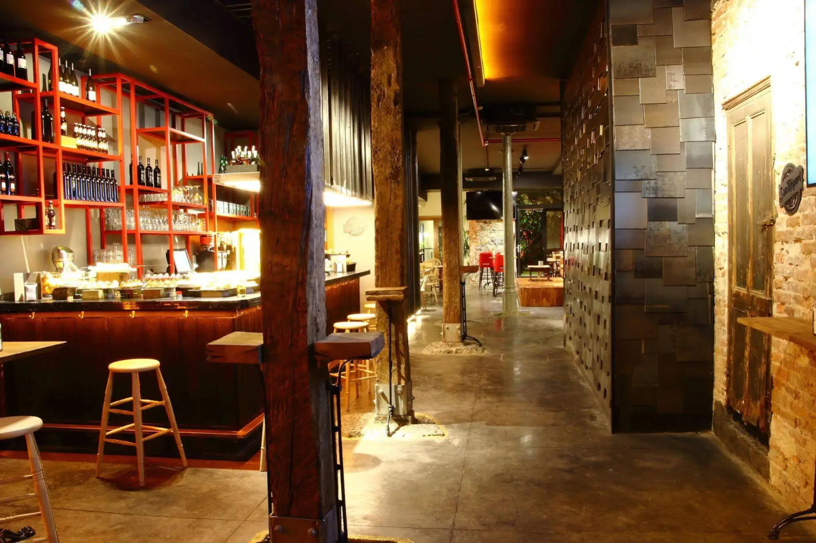 Poshtel Bilbao Premium Hostel