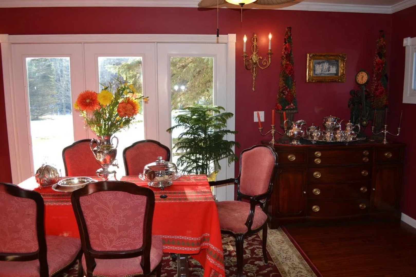 Mountain Treasure B&B