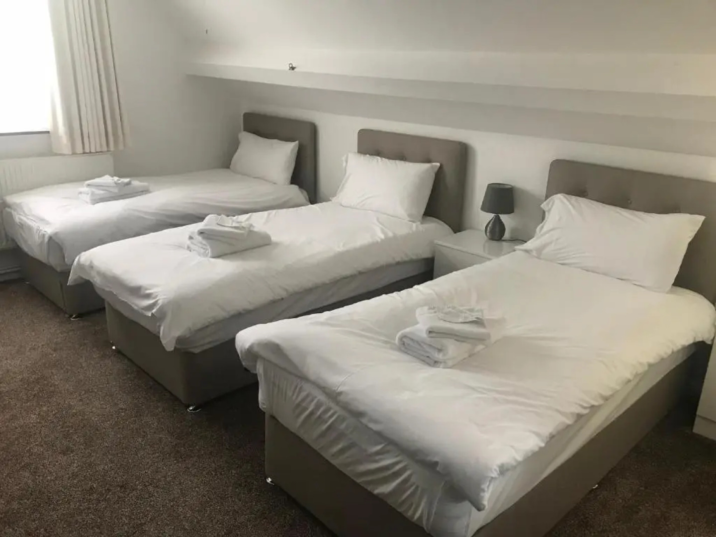 LG Thai Derm Spa & Guesthouse