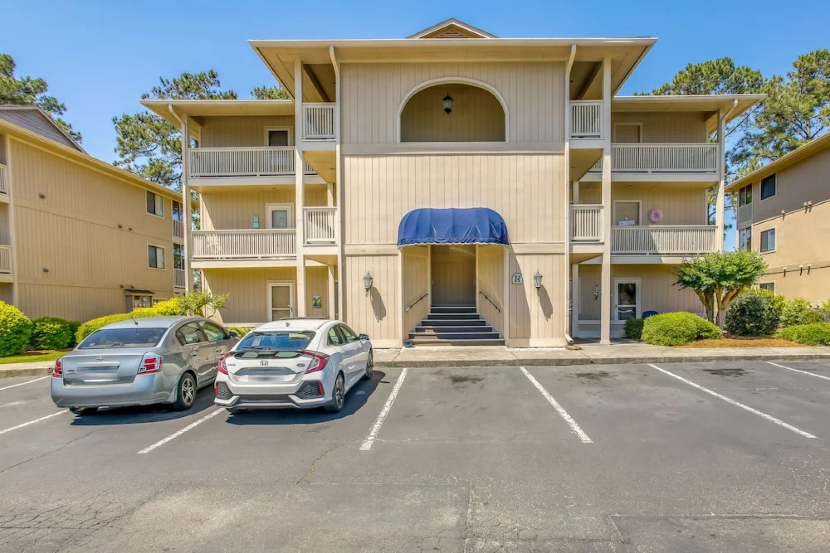 Little River Condo w/ Community Pool & Hot Tub!