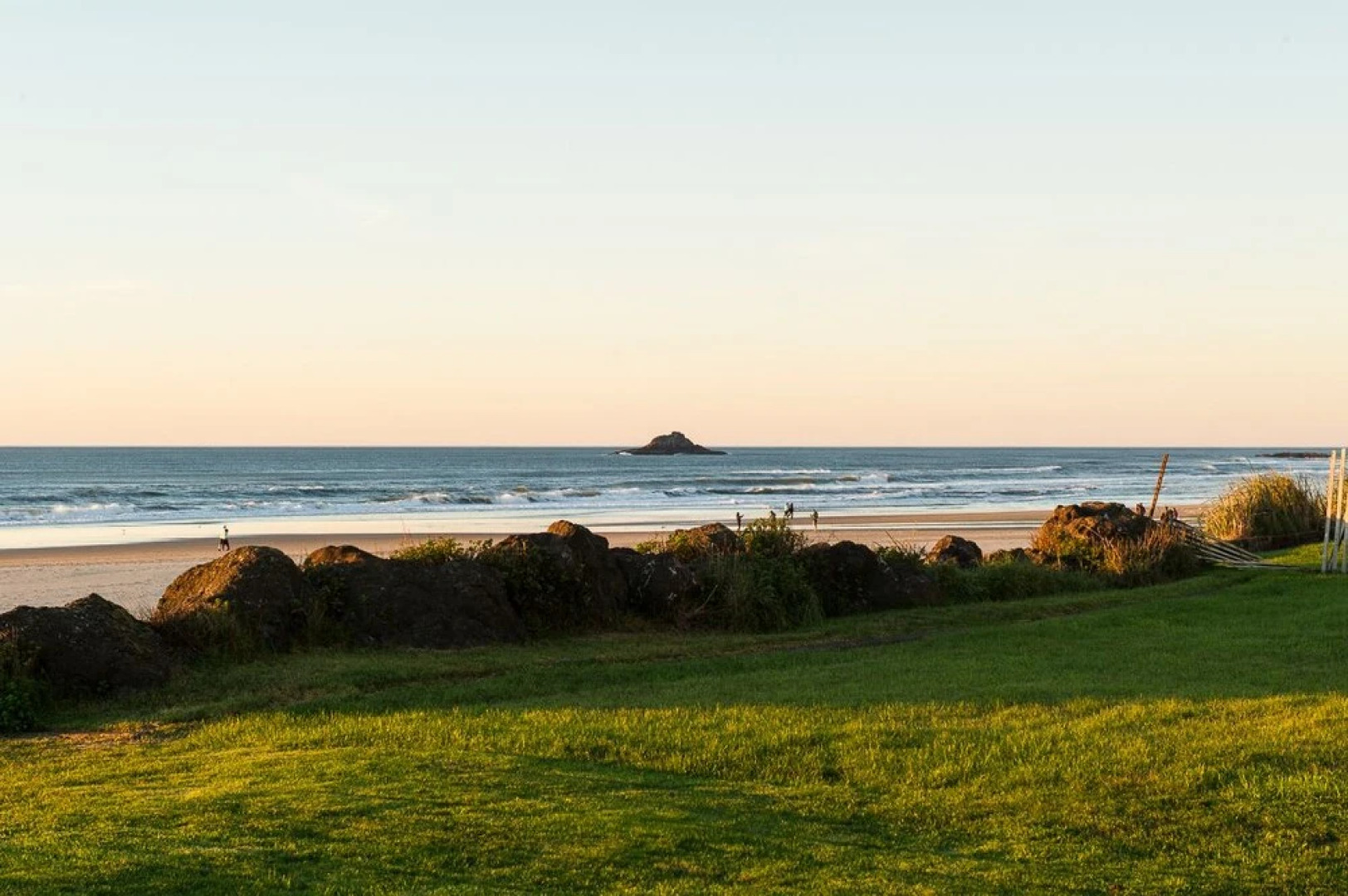 Three Bells 3 Br home by RedAwning