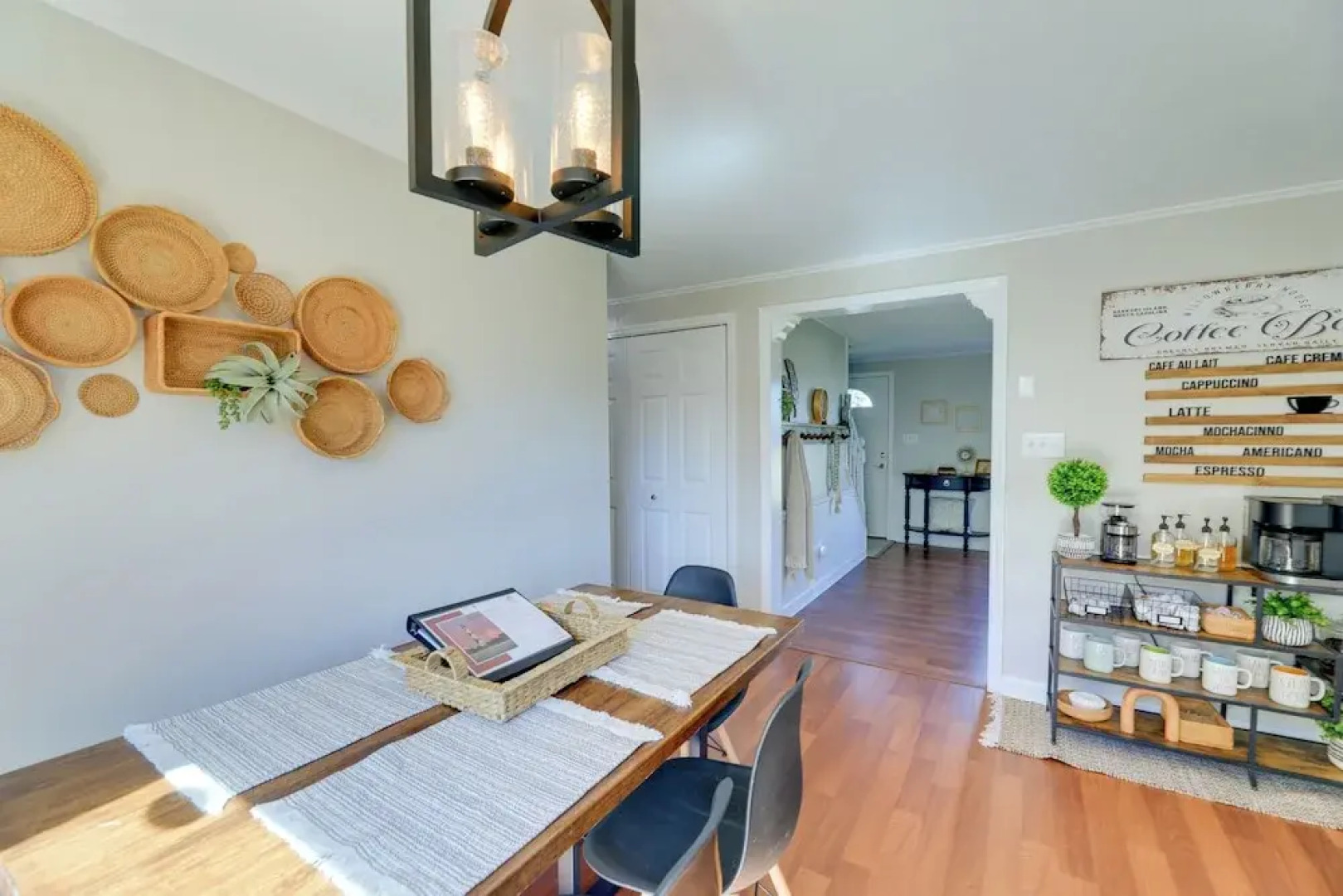 'the Willowberry House' With Deck & Grill!