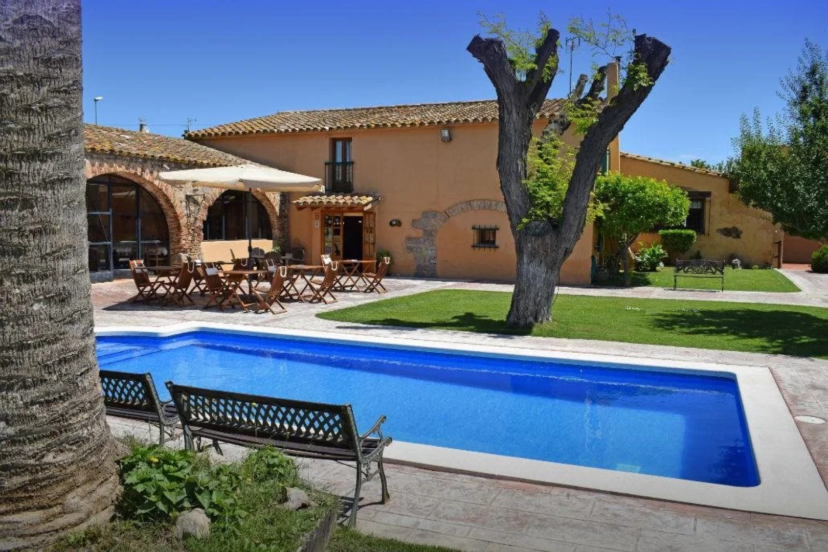 Masia Ca La Caputxeta & Golf