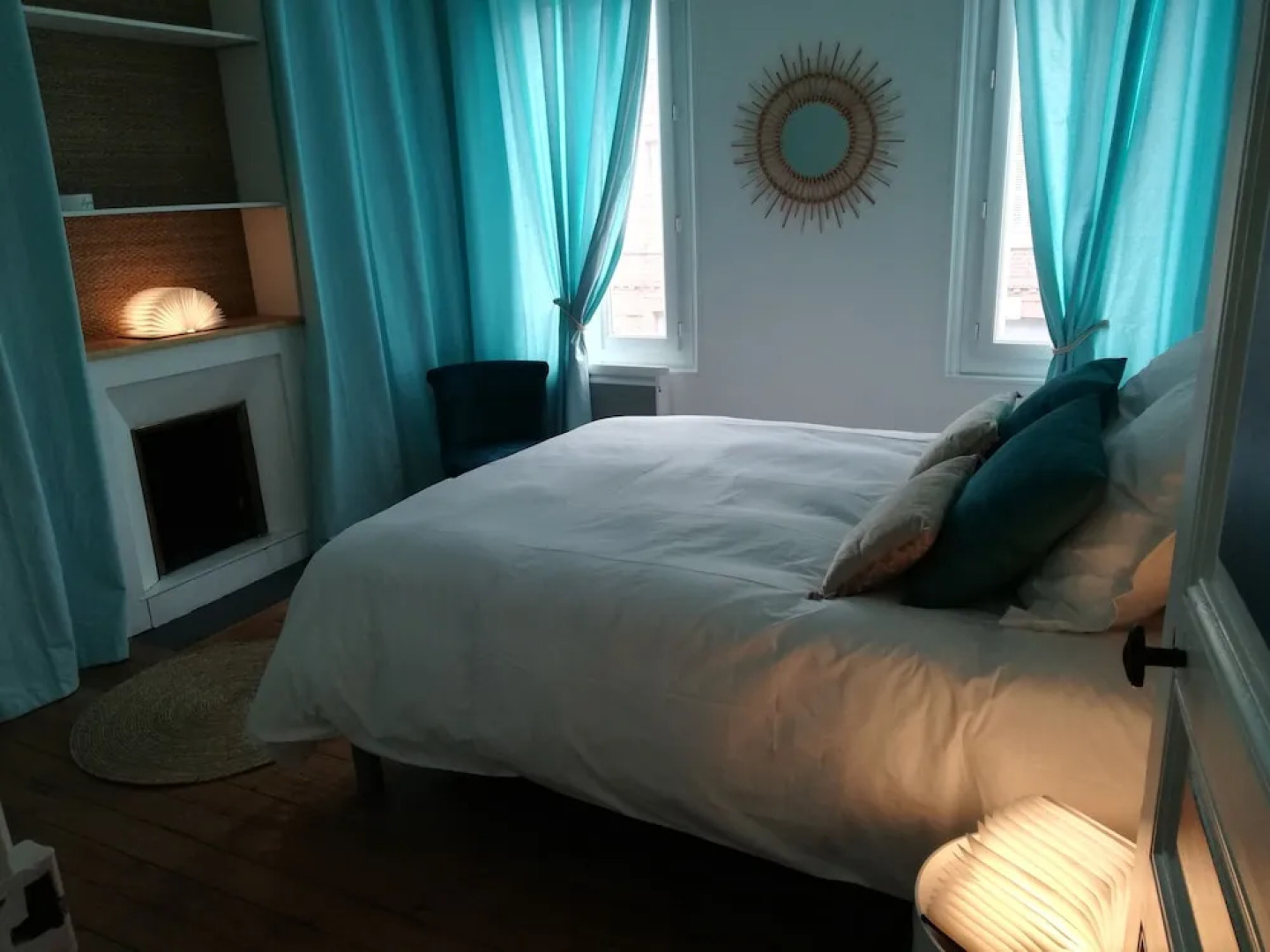 Alchemy, a Small Welcoming House Next to the Benedictine Palace