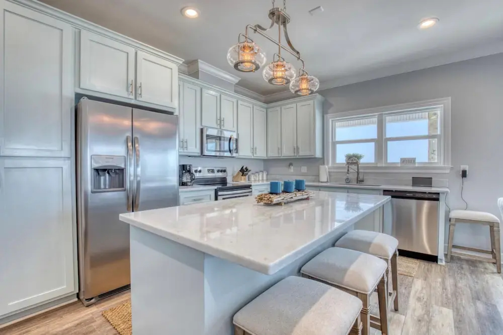 Endless Possibilities-1809 Bie