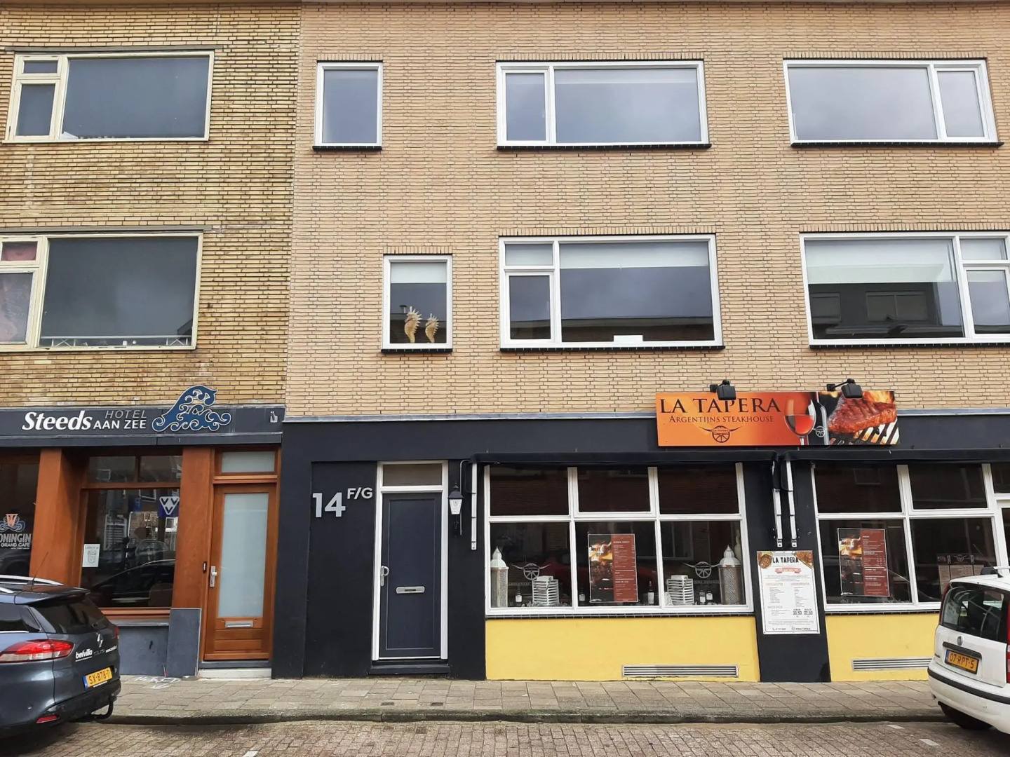 Flat With sea View and Parking