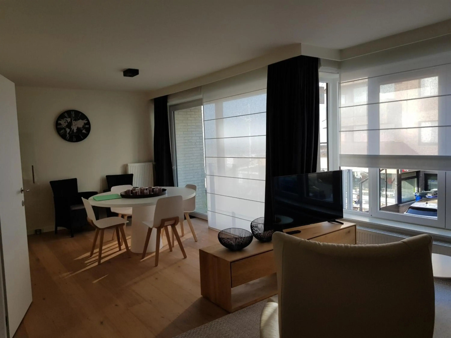 Koksijde Zeedijk La Digue 102 appartement - lateraal zeezicht