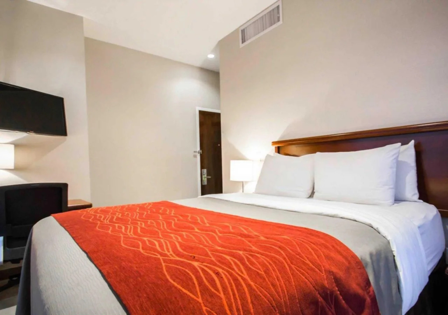 Comfort Inn Manhattan Bridge