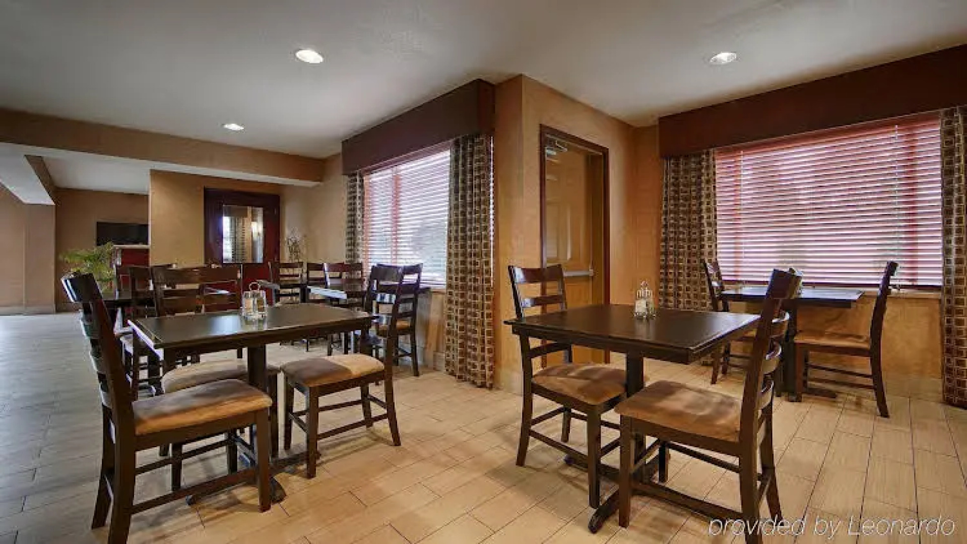 Holiday Inn Express Cottage Grove