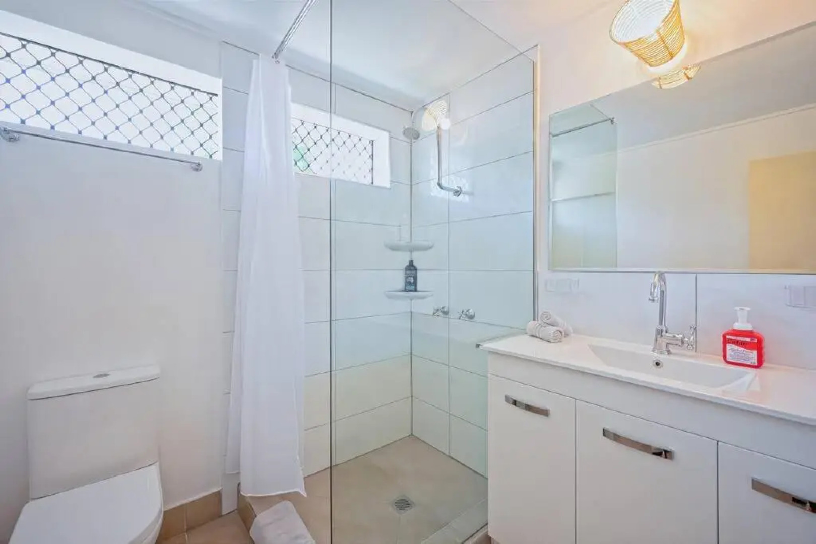 Entertainer on Martyn