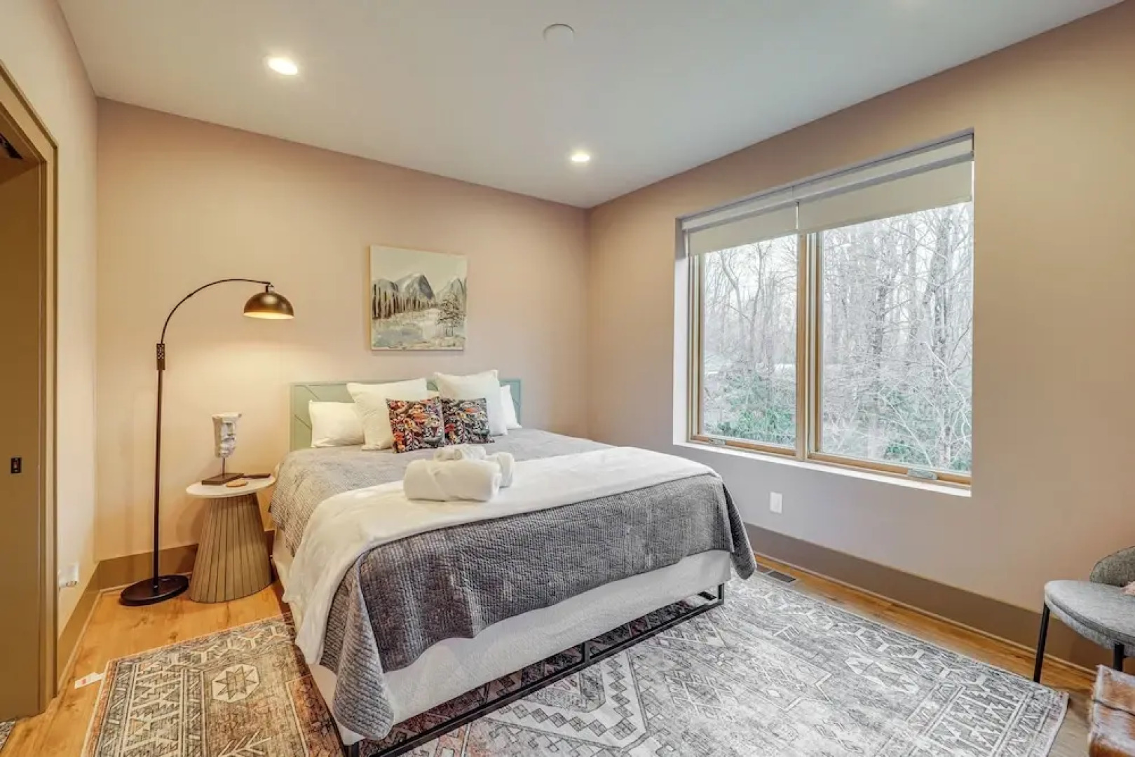 2 Mi to Beech Mtn Resort! 8,000-sq-ft Luxe Escape