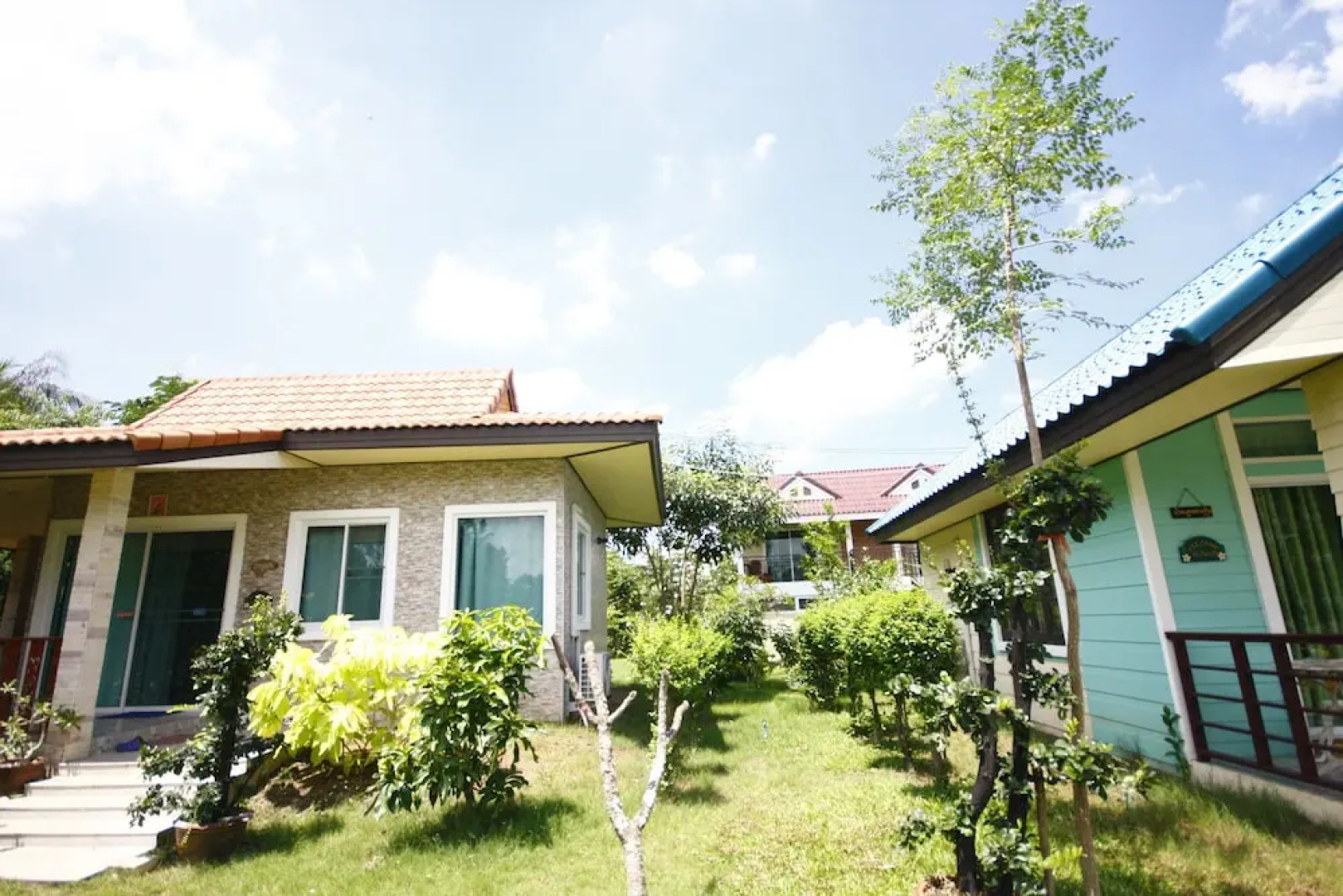 Suanrimnam Bangpakong Resort