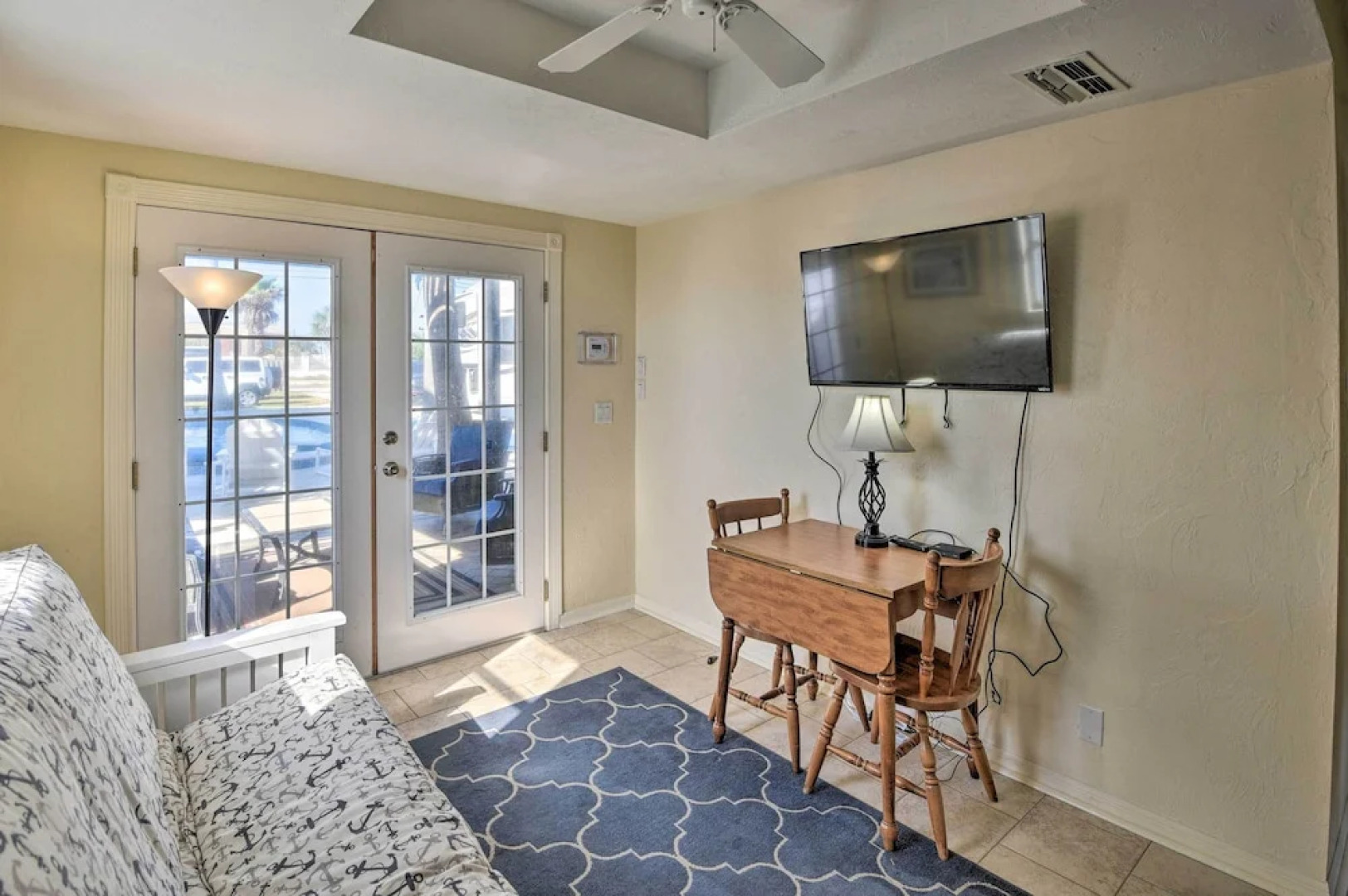 Sunny Florida Home w/ Decks & View, Steps to Beach