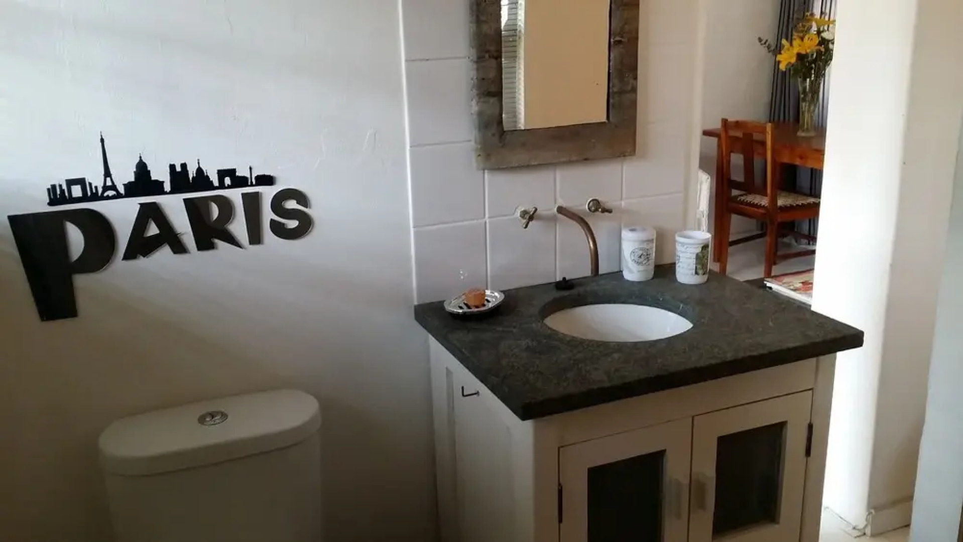 Nostalgia Self Catering Guest House