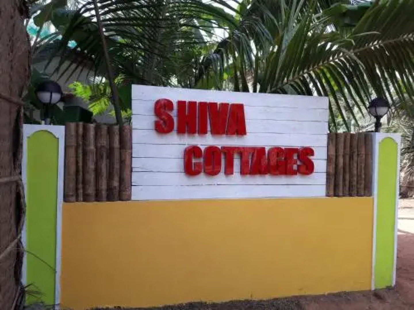 Shiva Cottages