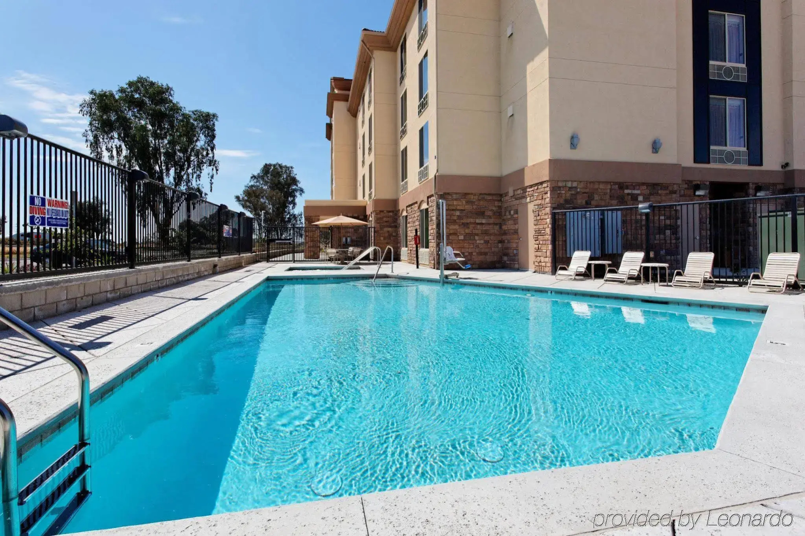 Holiday Inn Express Hotel & Suites FRESNO NORTHWEST-HERNDON by IHG